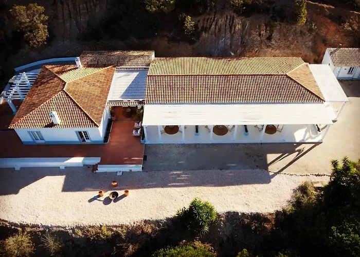 Herdade D' Amoreira *